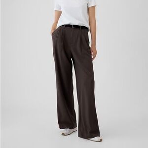 Gap 365 High Rise Brushed Twill Trousers in Brown and Black Plaid